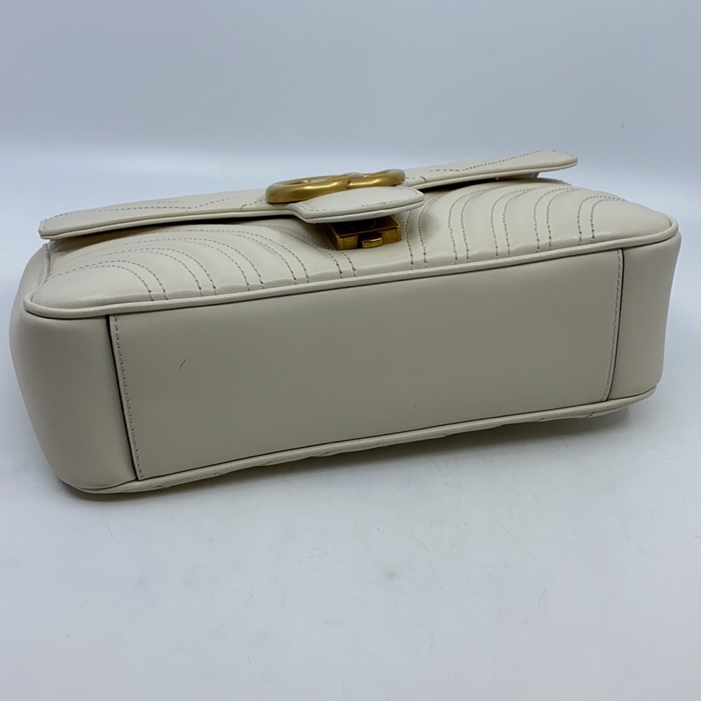 ✨SOLD✨ Gucci Small Marmont - Picture 5 of 13